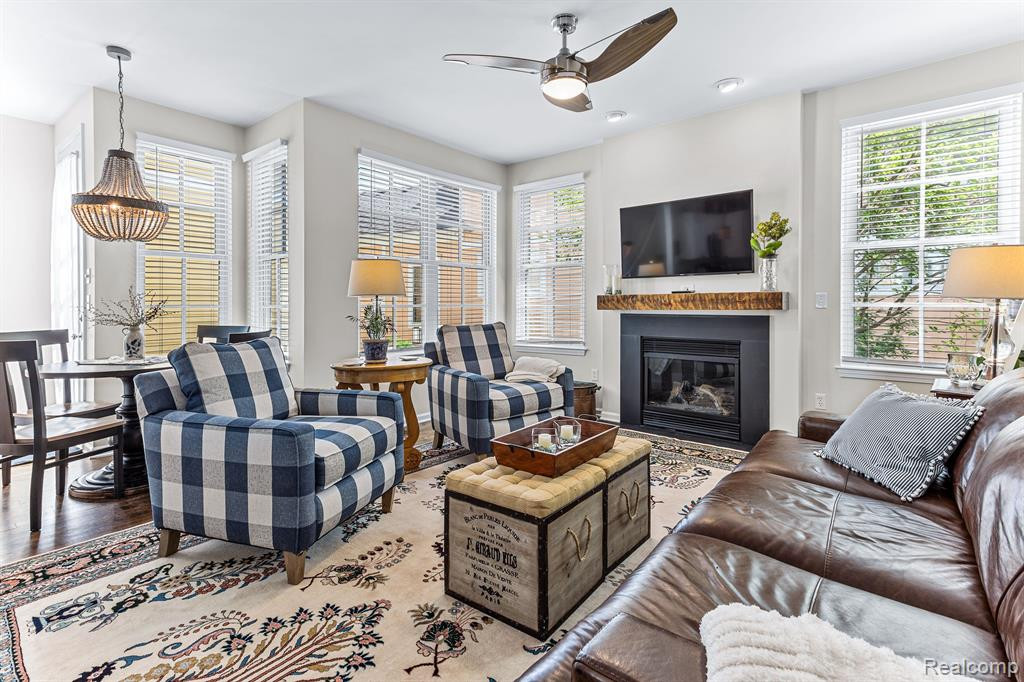49986 HANCOCK Street, Canton, MI 48188 — Photo 12