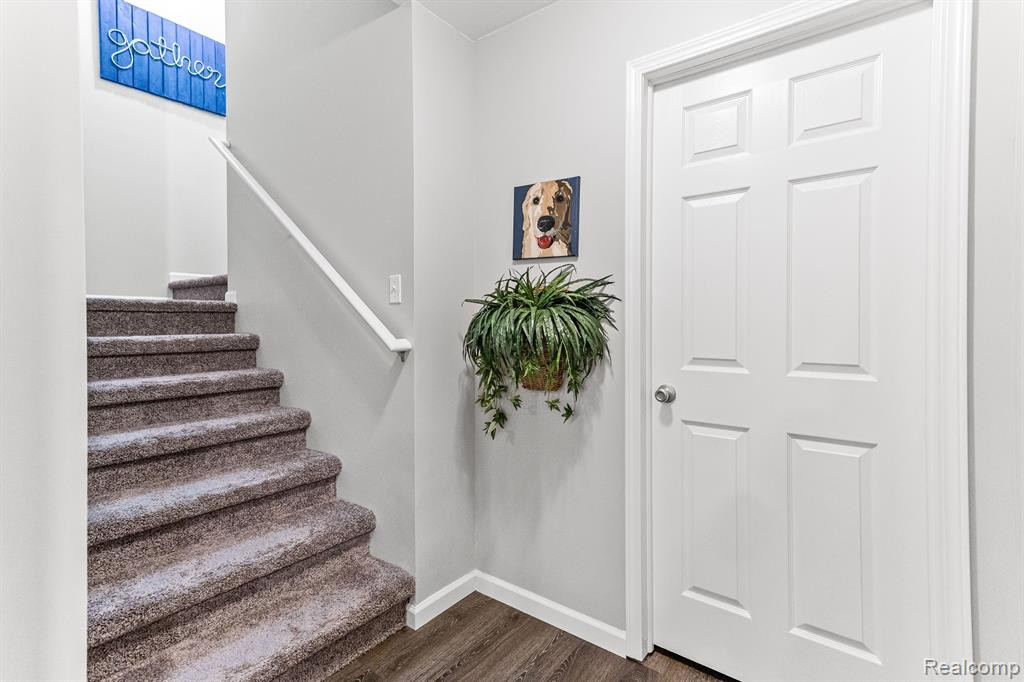 49986 HANCOCK Street, Canton, MI 48188 — Photo 30