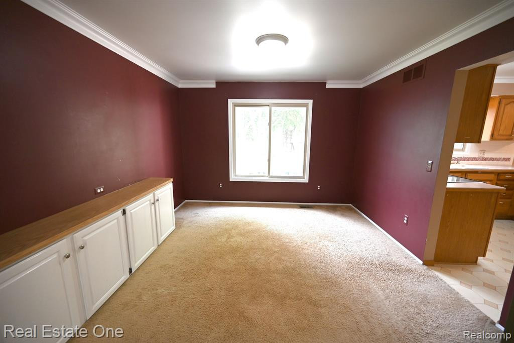 25050 SULLIVAN Lane, Novi, MI — Photo 5