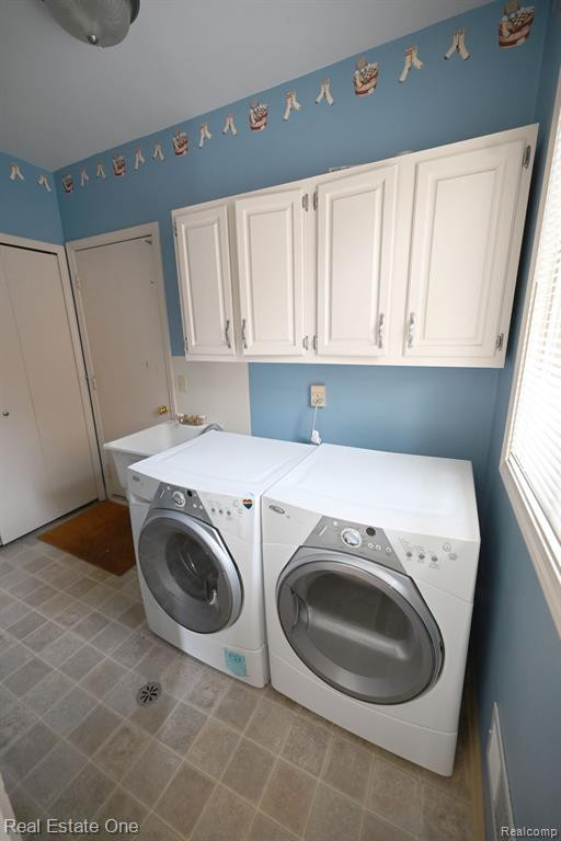 25050 SULLIVAN Lane, Novi, MI — Photo 12