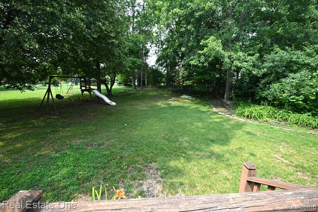 25050 SULLIVAN Lane, Novi, MI — Photo 21