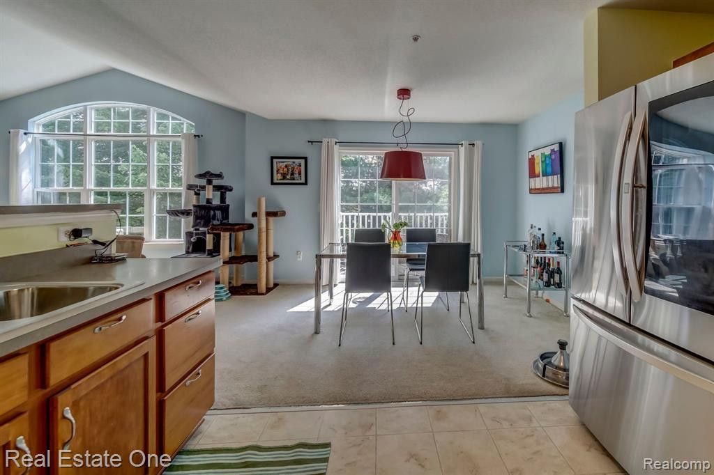 16893 HAWICK Lane, Romulus, MI 48174 — Photo 17