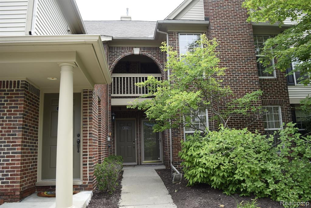 28138 CARLTON WAY Drive, Novi, MI 48377 — Photo 26