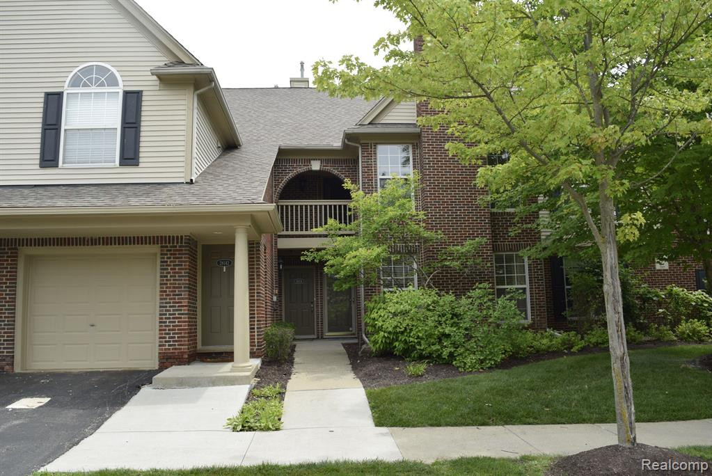 28138 CARLTON WAY Drive, Novi, MI 48377 — Photo 27