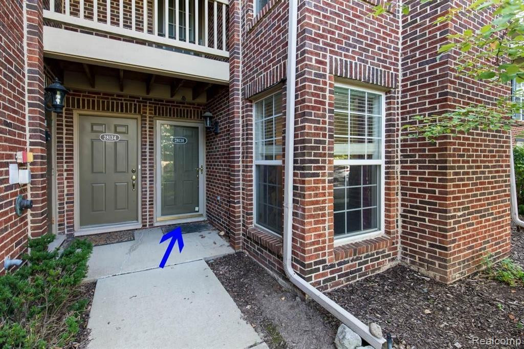 28138 CARLTON WAY Drive, Novi, MI 48377 — Photo 33