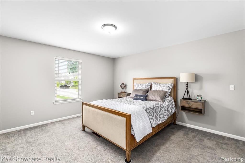 216 CUYAHOGA Court, South Lyon, MI 48178 — Photo 24