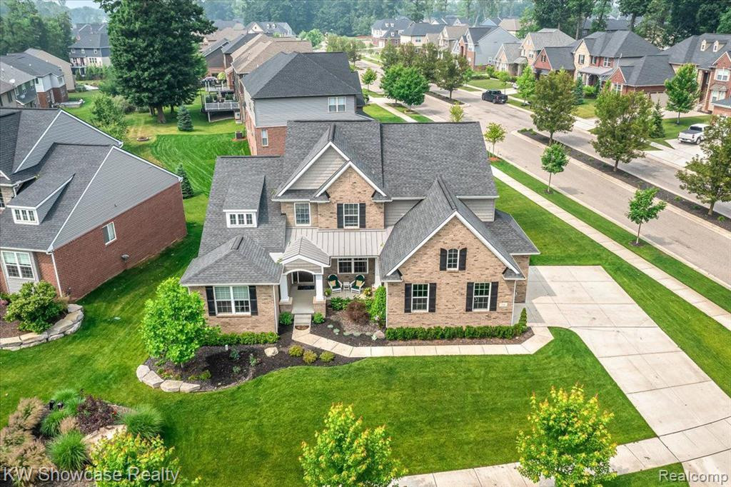 216 CUYAHOGA Court, South Lyon, MI 48178 — Photo 35