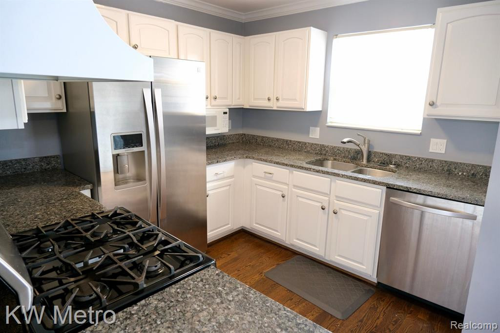 174 S Georgetown square, Royal Oak, MI 48067 — Photo 7