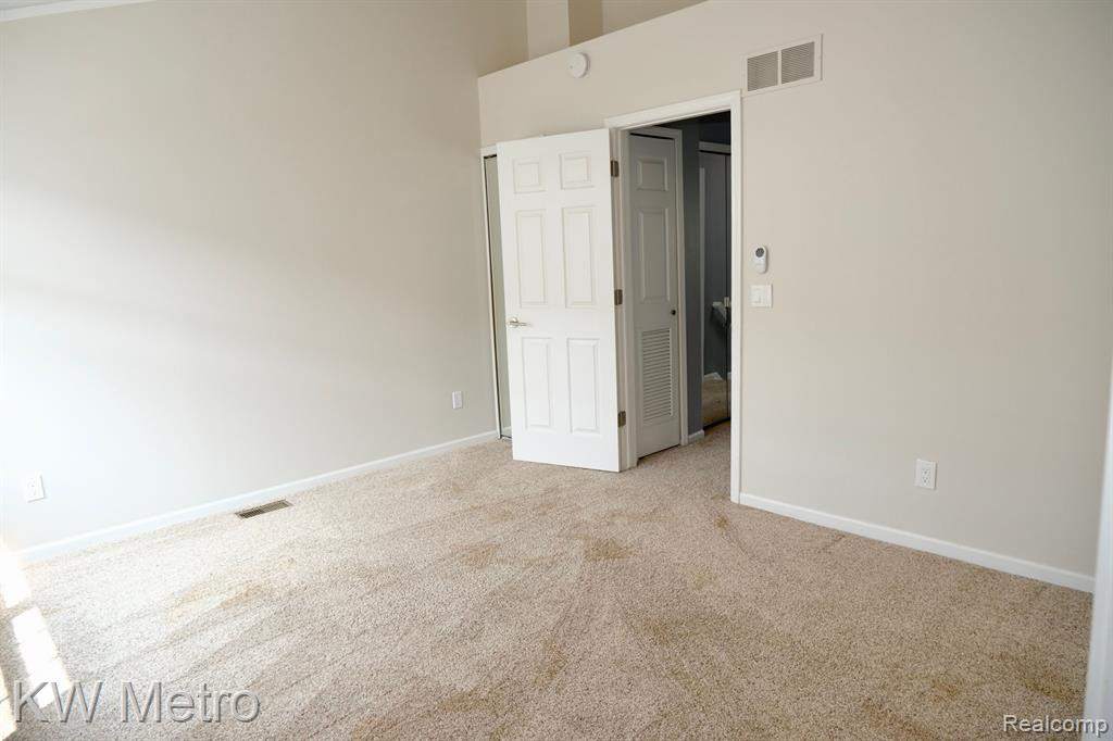 174 S Georgetown square, Royal Oak, MI 48067 — Photo 9