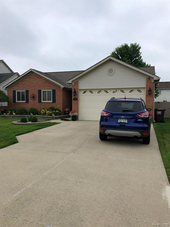12419 MATTHEWS Street, Carleton, MI 48117 — Photo 2