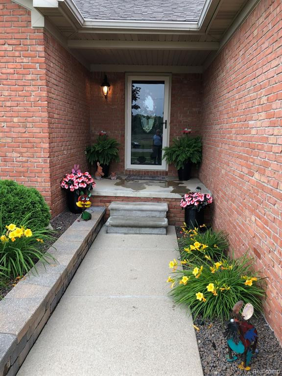 12419 MATTHEWS Street, Carleton, MI 48117 — Photo 6