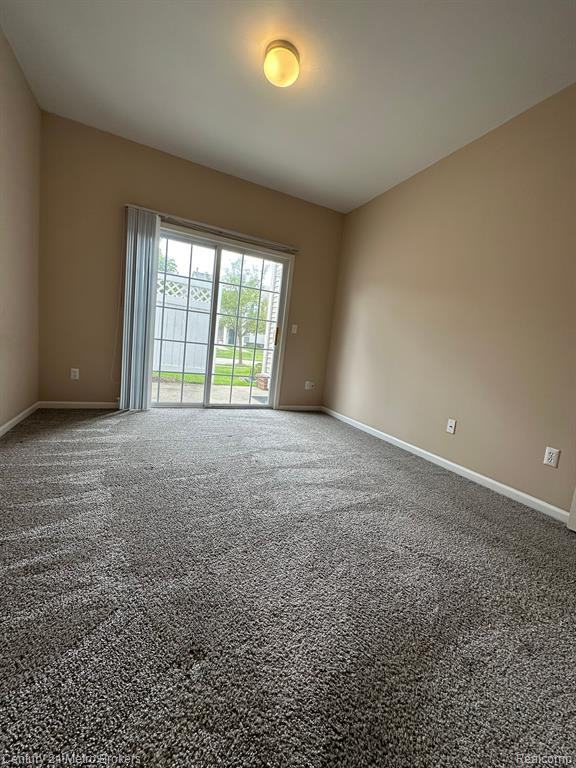17104 ADDINGTON Drive, Commerce Twp, MI 48390 — Photo 18