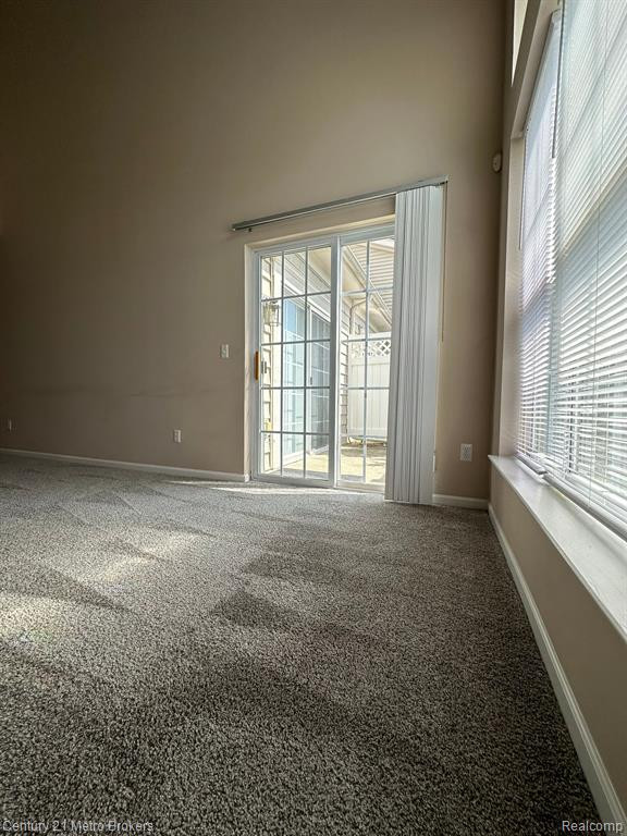17104 ADDINGTON Drive, Commerce Twp, MI 48390 — Photo 31