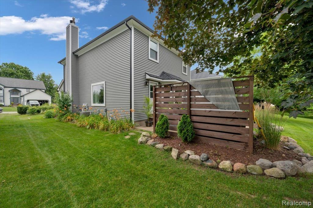 793 WOODLEIGH Way, Oxford, MI 48371 — Photo 12