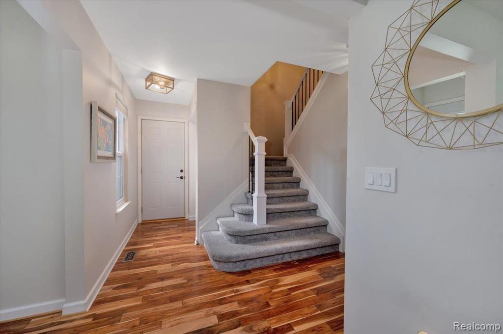 793 WOODLEIGH Way, Oxford, MI 48371 — Photo 15