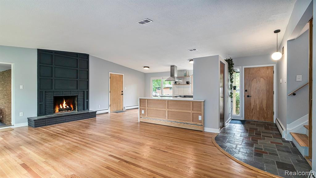 5 Buckingham Court, Ann Arbor, MI 48104 — Photo 3