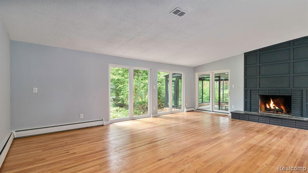 5 Buckingham Court, Ann Arbor, MI 48104 — Photo 4