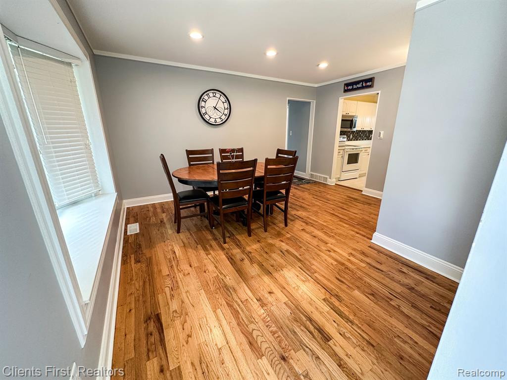 8259 ORHAN Street, Canton, MI 48187 — Photo 4