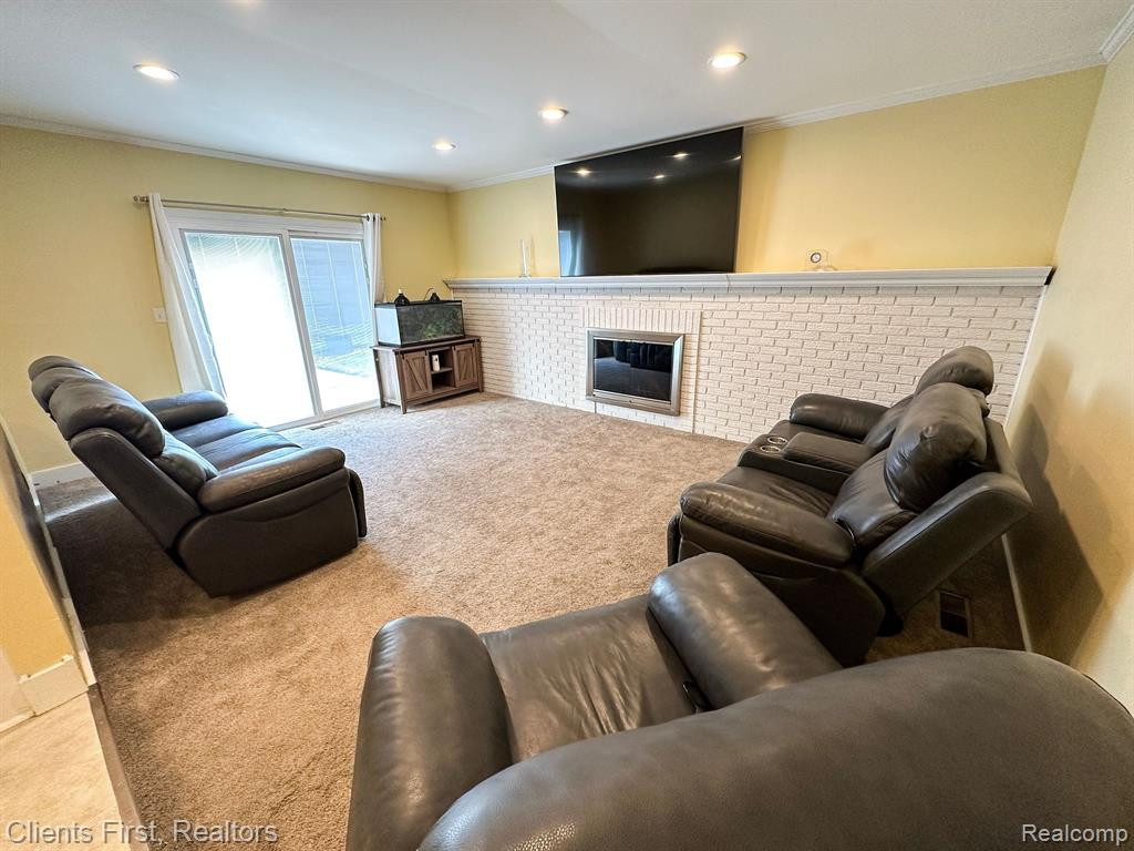 8259 ORHAN Street, Canton, MI 48187 — Photo 7