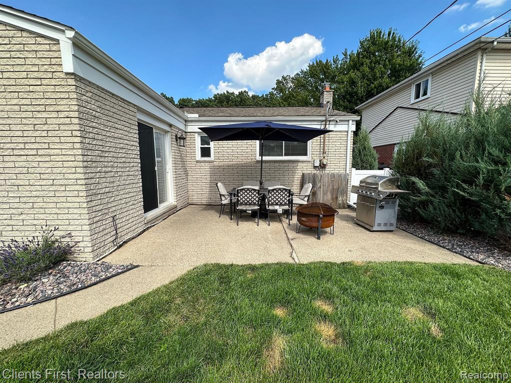 8259 ORHAN Street, Canton, MI 48187 — Photo 26
