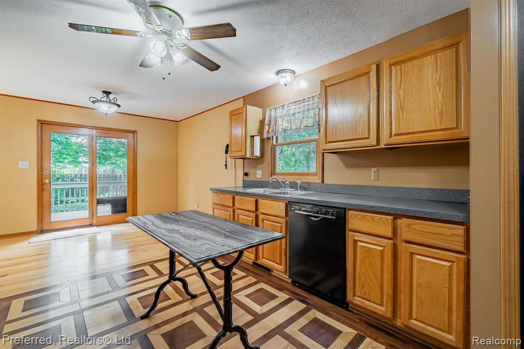 716 Wood Street, Stockbridge, MI 49285 — Photo 12