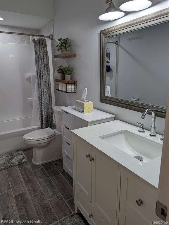 1706 S HILL Boulevard, Bloomfield Hills, MI 48304 — Photo 14