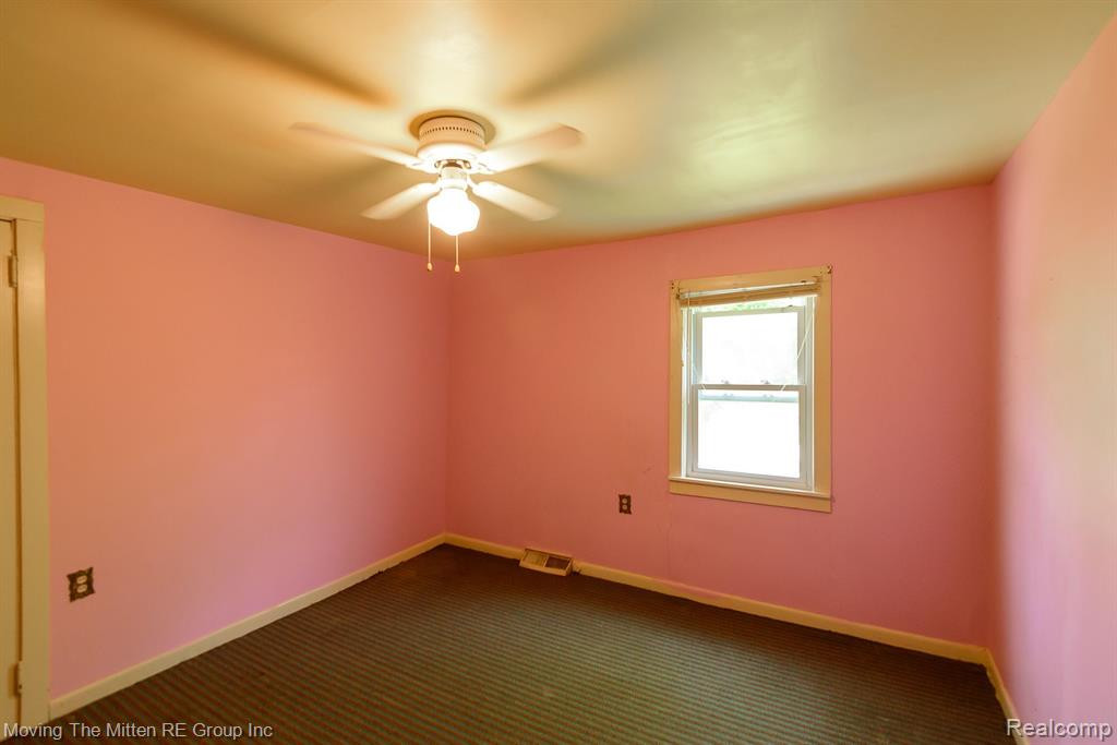 9818 WOODLAND, Ypsilanti, MI 48197 — Photo 21