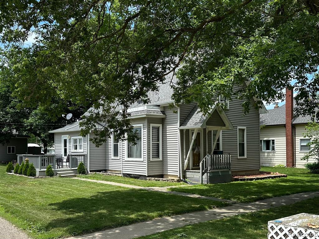 107 S NEEPER Street, Capac, MI 48014 — Photo 3