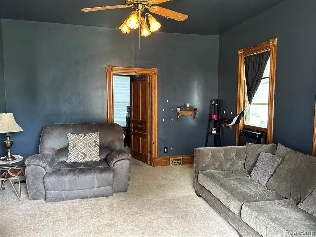 107 S NEEPER Street, Capac, MI 48014 — Photo 11