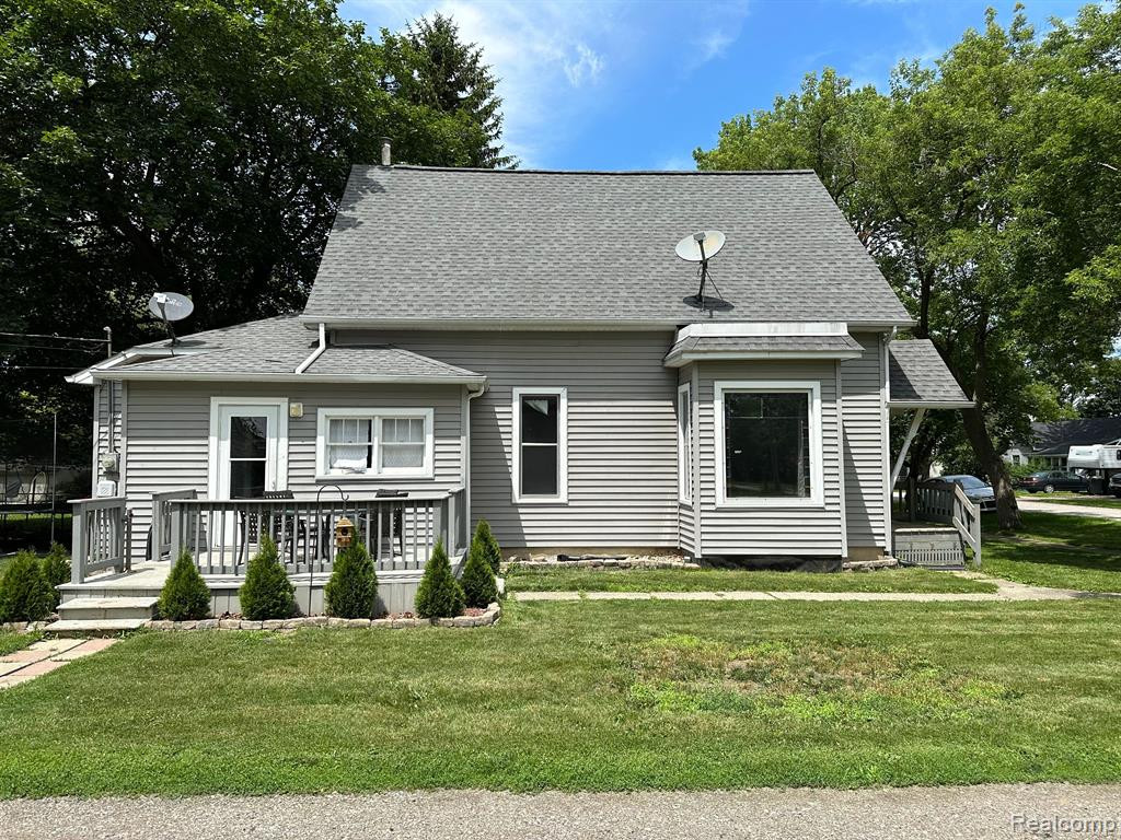 107 S NEEPER Street, Capac, MI 48014 — Photo 21