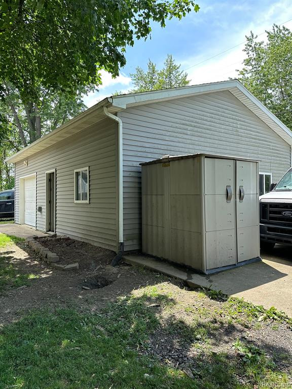 107 S NEEPER Street, Capac, MI 48014 — Photo 23
