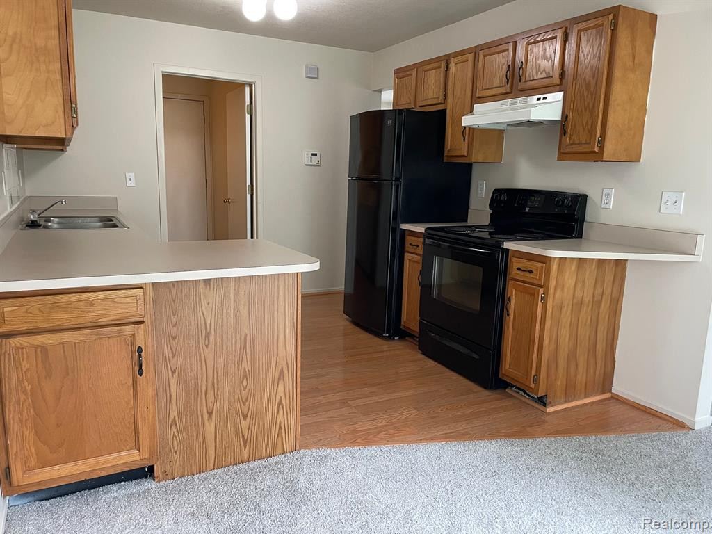 6921 DEERHURST Drive, Westland, MI — Photo 8