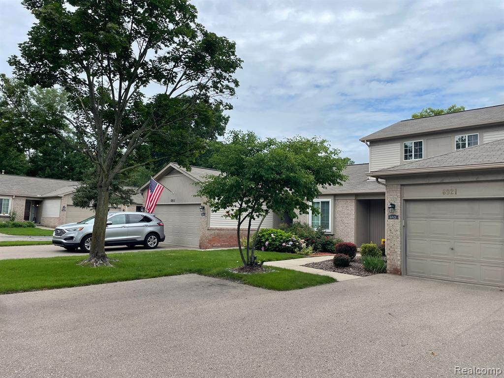 6921 DEERHURST Drive, Westland, MI — Photo 19