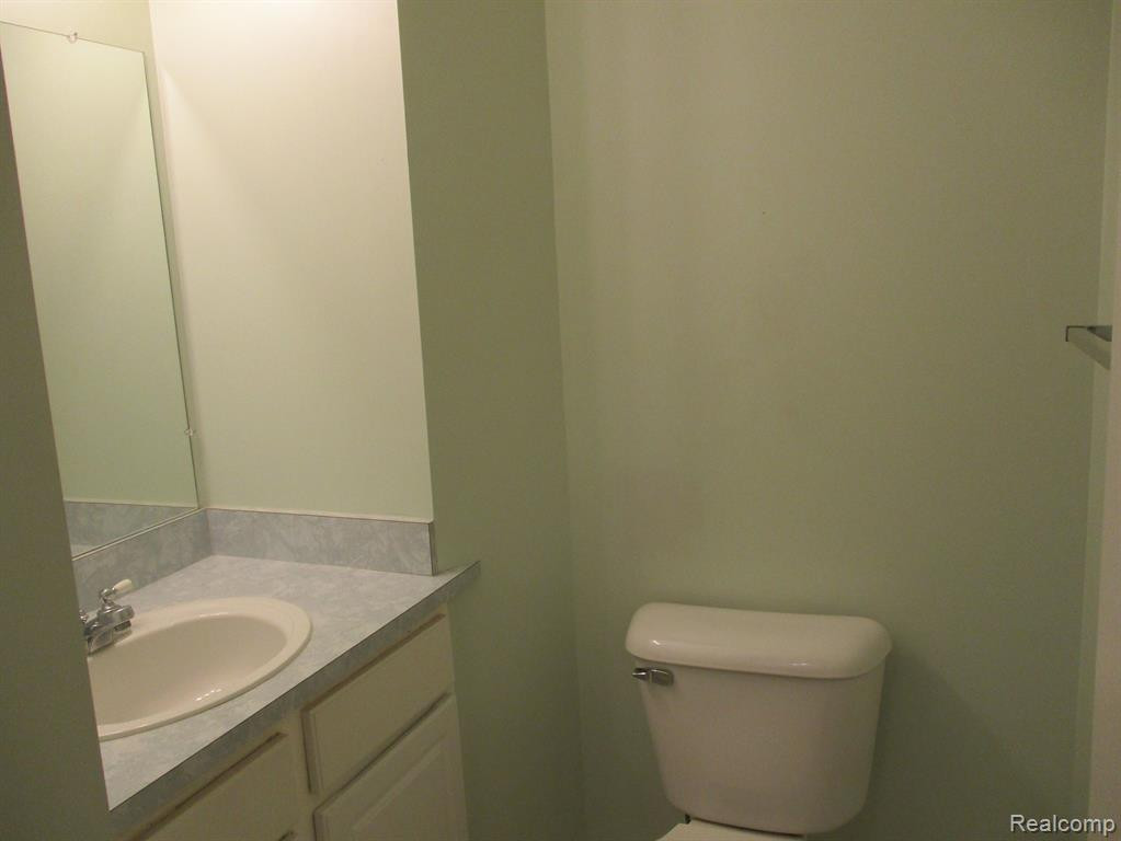 23277 REDMAN, Trenton, MI 48183 — Photo 9