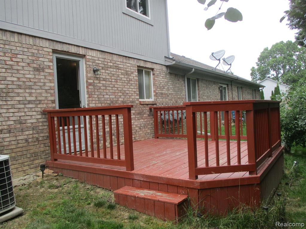 23277 REDMAN, Trenton, MI 48183 — Photo 19
