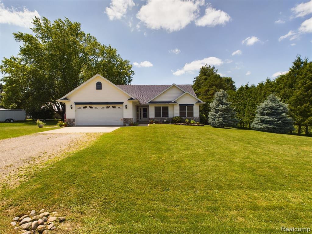 5724 Clark Street, Peck, MI 48466 — Photo 16