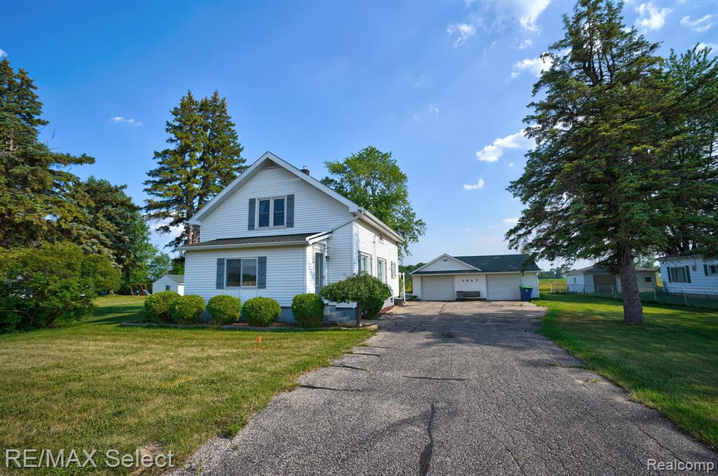 3847 PEET Road, New Lothrop, MI 48460 — Photo 2