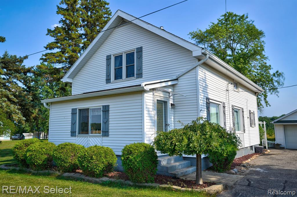 3847 PEET Road, New Lothrop, MI 48460 — Photo 3