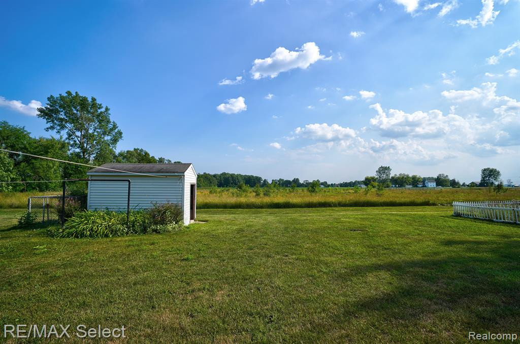 3847 PEET Road, New Lothrop, MI 48460 — Photo 9