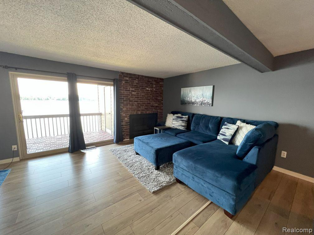 808 CLIFFS Drive, 103F, Ypsilanti, MI 48198 — Photo 18