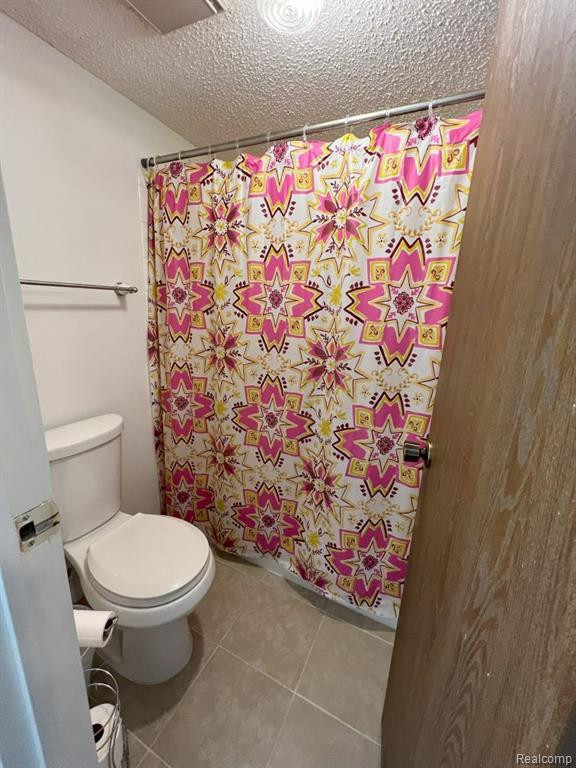 808 CLIFFS Drive, 103F, Ypsilanti, MI 48198 — Photo 26