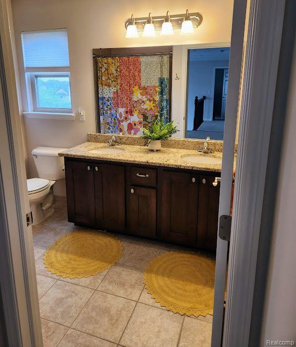 651 BAY POINTE Drive, Oxford, MI 48371 — Photo 19