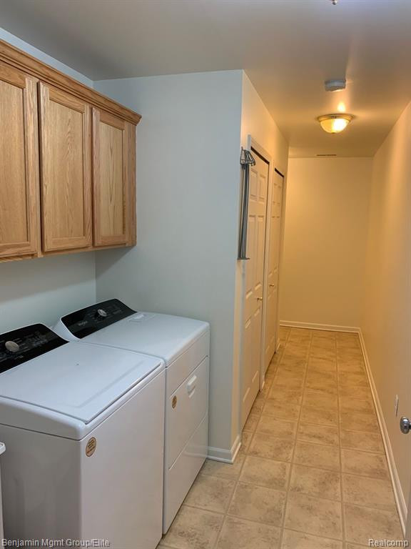 5595 TWIN OAKS Drive, Sterling Heights, MI 48314 — Photo 10
