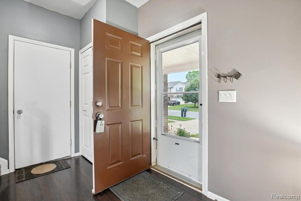 7364 HOMESTEAD Road, Ypsilanti, MI 48197 — Photo 5