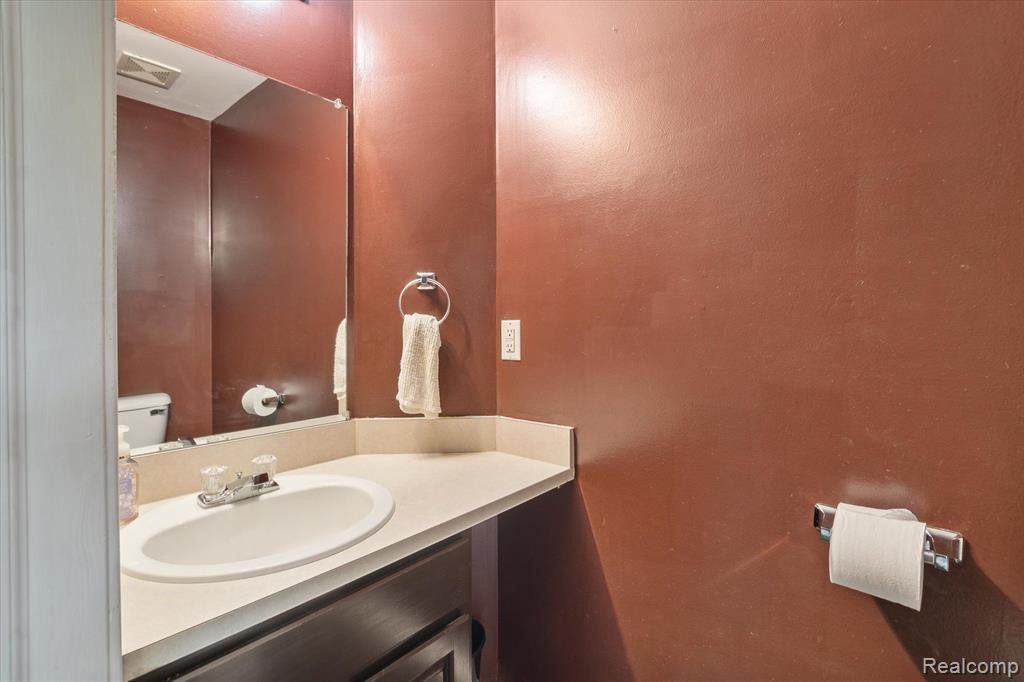 7364 HOMESTEAD Road, Ypsilanti, MI 48197 — Photo 18