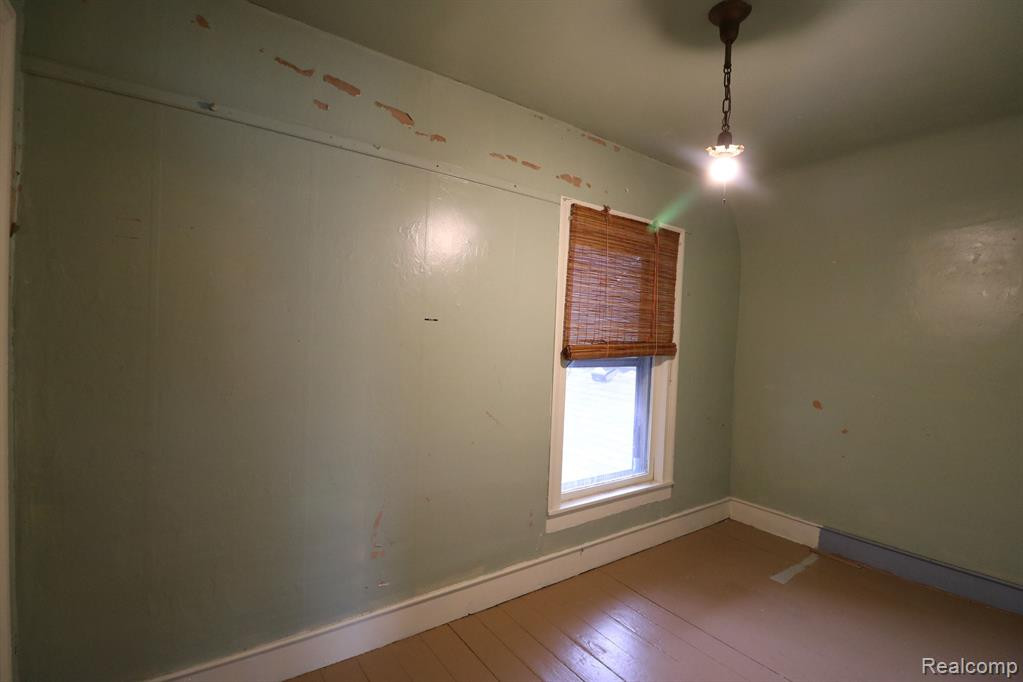 211 W MAIN Street, Otisville, MI 48463 — Photo 15