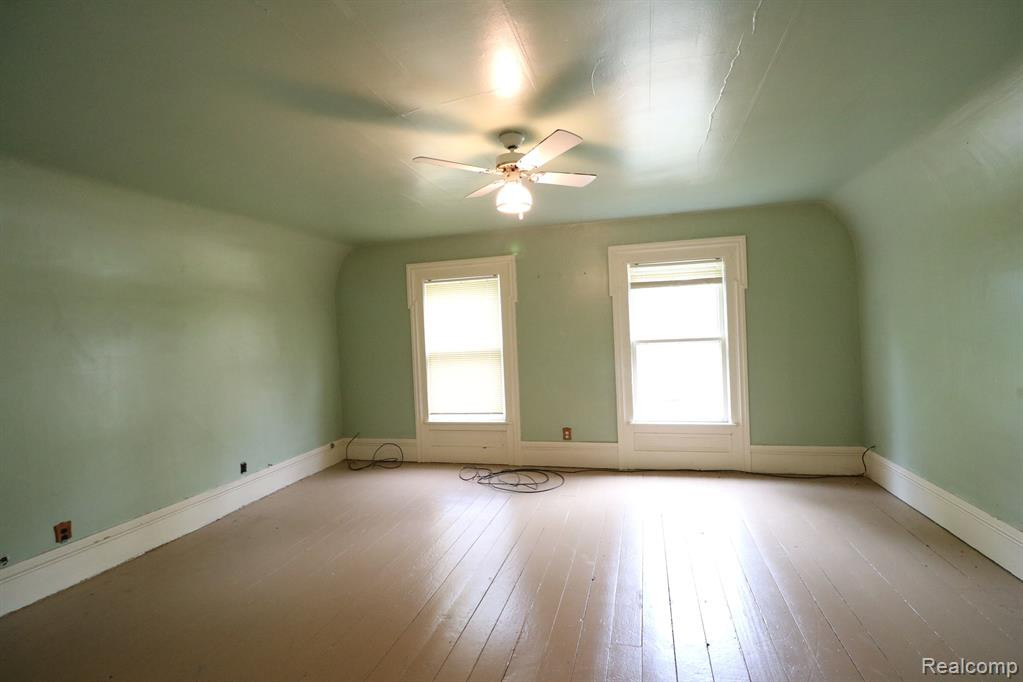 211 W MAIN Street, Otisville, MI 48463 — Photo 17