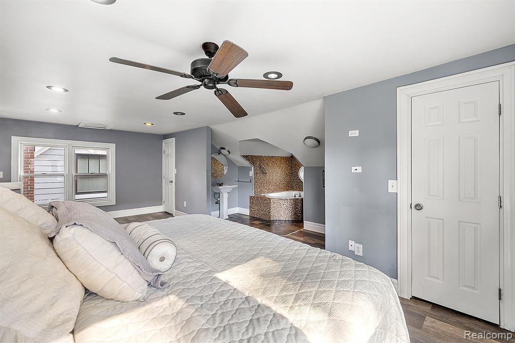 615 E 5TH Street, Royal Oak, MI 48067 — Photo 21