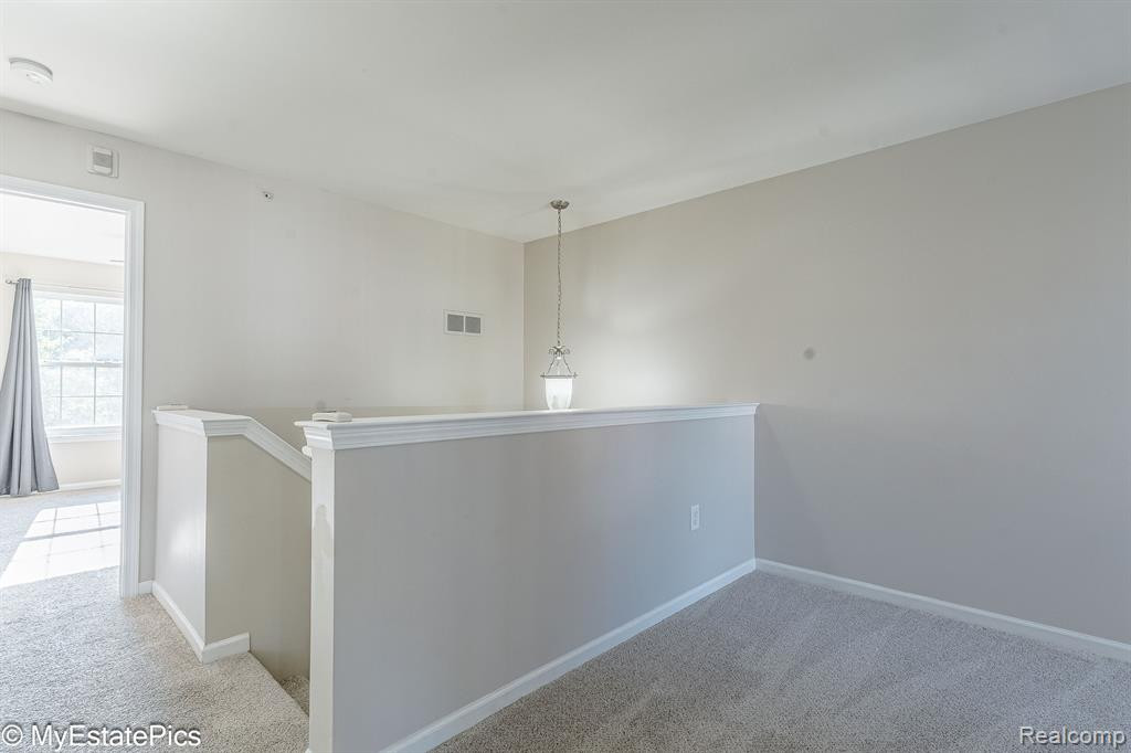 654 CHERRY ORCHARD Road, Canton, MI 48188 — Photo 30