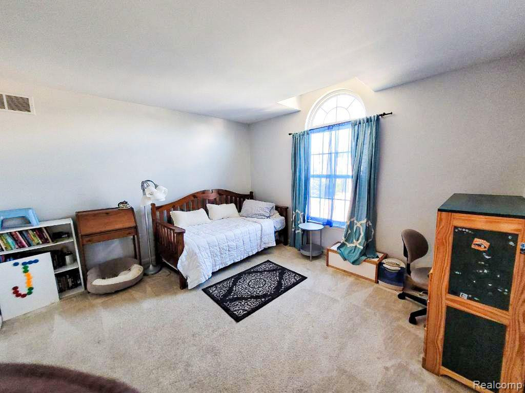 7178 COLCHESTER Lane, Ypsilanti, MI 48197 — Photo 25